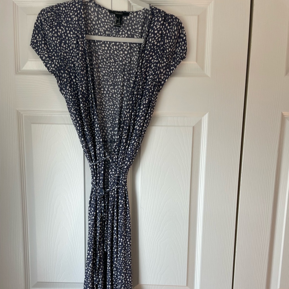 Blue and white wrap dress from Forever 21!